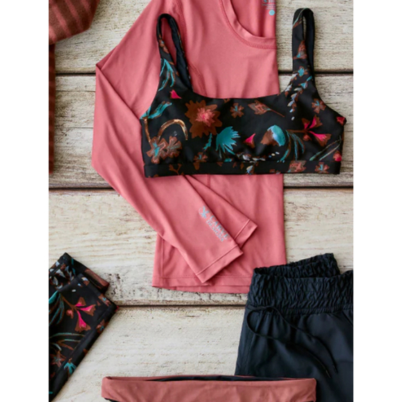 Carve Designs Korbyn Compression Top Large - Picture 3 of 8